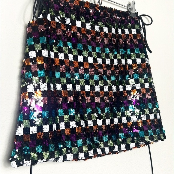 NWT AMYLYNN Sequin Mini Check Skirt - Picture 3 of 9